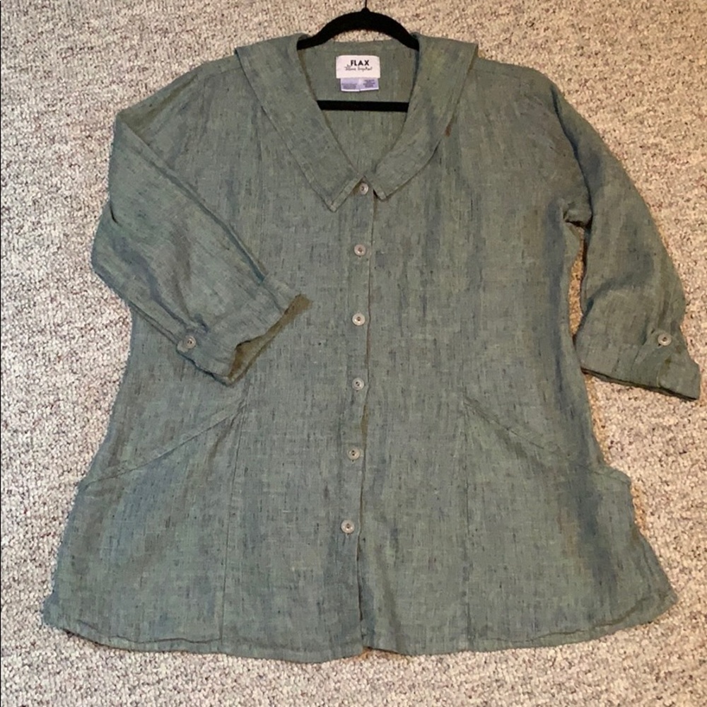 Flax by Jeanne Engelhart loose-fitting tunic top.